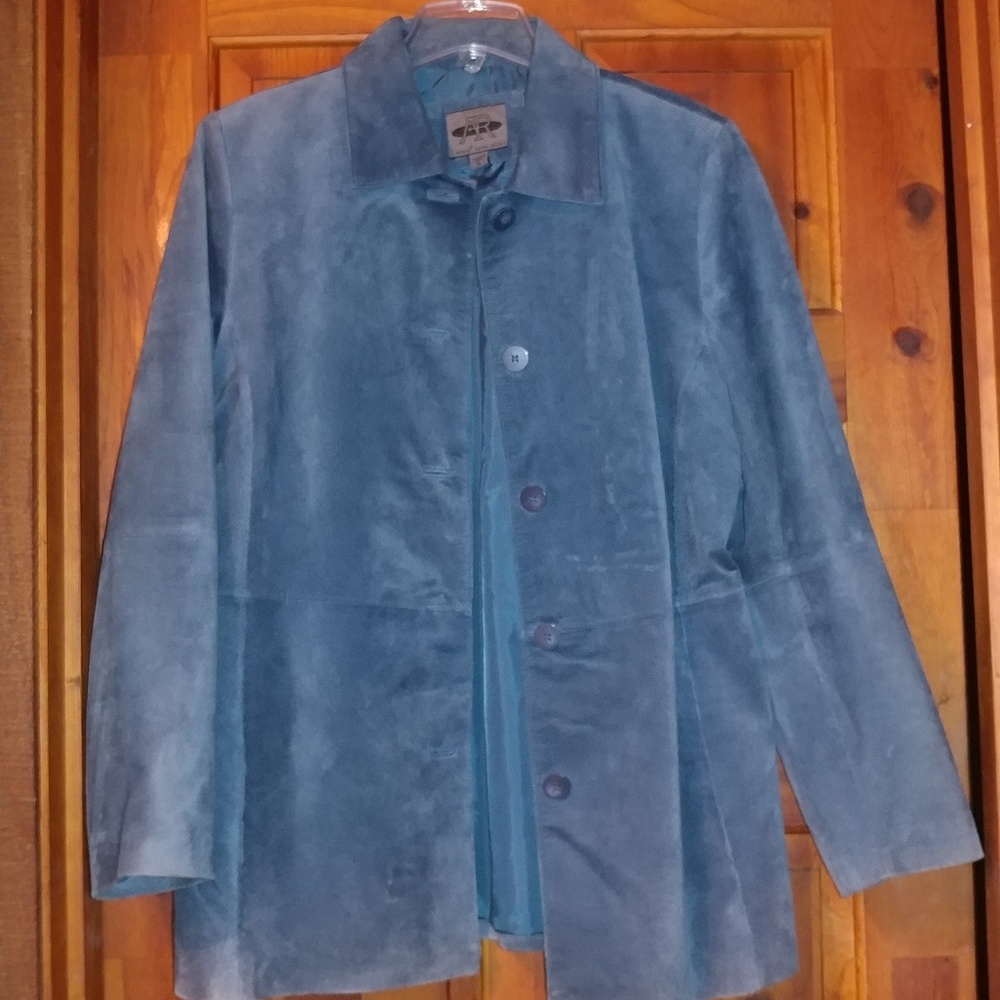 Beautiful blue suede like new jacket